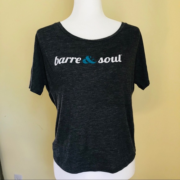 Barre & Soul Scoop Neck Open Back T-shirt - Picture 2 of 5